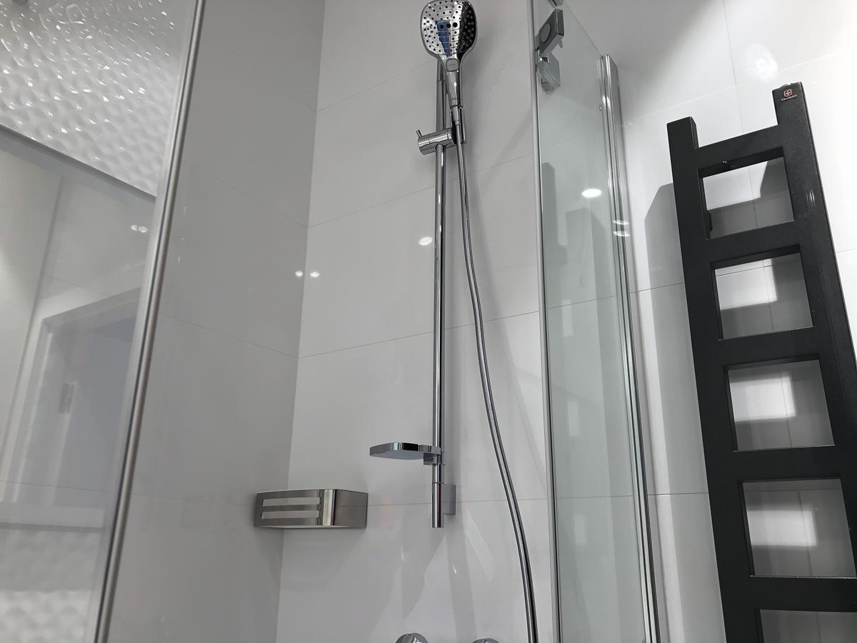 Bon Apetit Apartament Lviv Exteriör bild